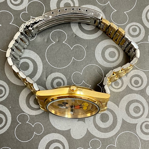 Vintage Disney x Seiko Starburst Mickey Mouse Men’s Unisex Watch with Box - Picture 10 of 13